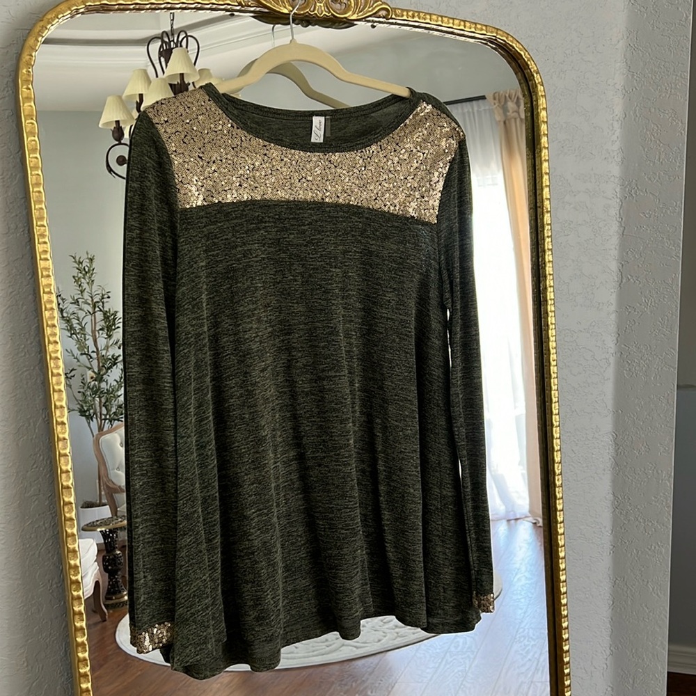 Women’s Sequin Detail Long Sleeve Tunic Size L